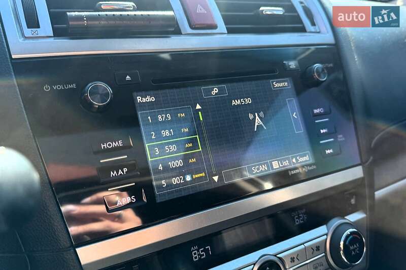 Седан Subaru Legacy 2015 в Киеве