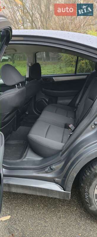 Седан Subaru Legacy 2018 в Киеве