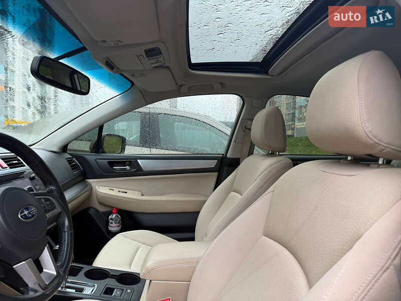 Седан Subaru Legacy 2014 в Києві