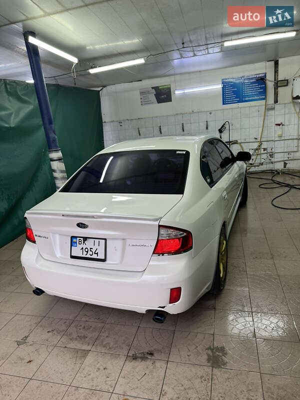 Седан Subaru Legacy 2008 в Ровно