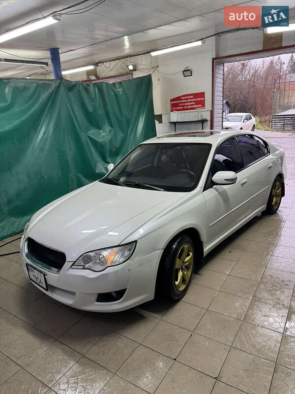 Седан Subaru Legacy 2008 в Ровно