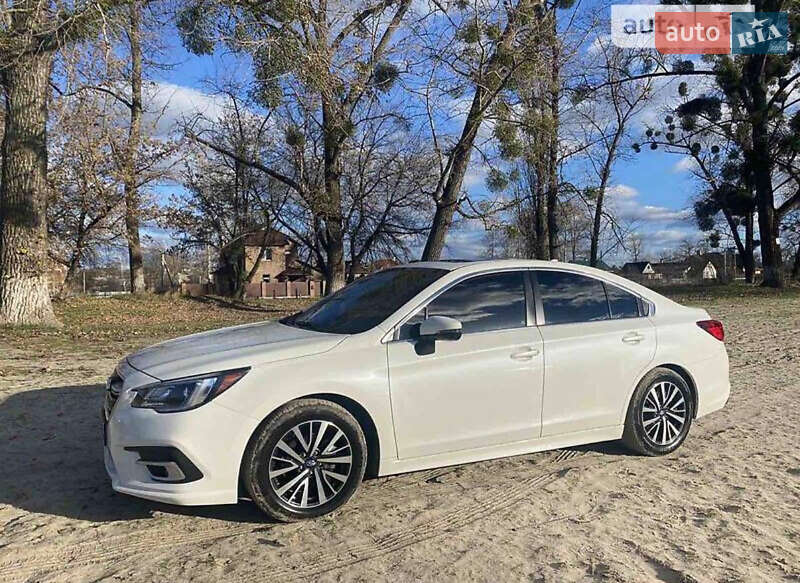 Седан Subaru Legacy 2018 в Києві