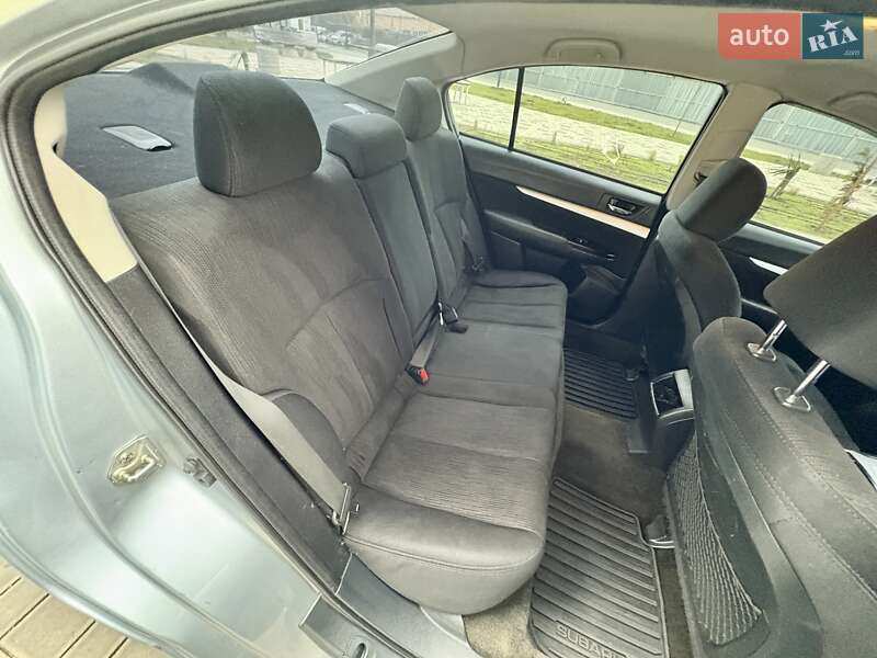 Седан Subaru Legacy 2012 в Одессе