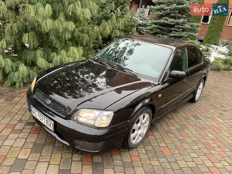 Седан Subaru Legacy 2003 в Нововолынске