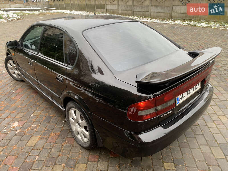 Седан Subaru Legacy 2003 в Нововолынске