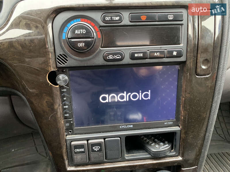 Седан Subaru Legacy 2003 в Нововолынске