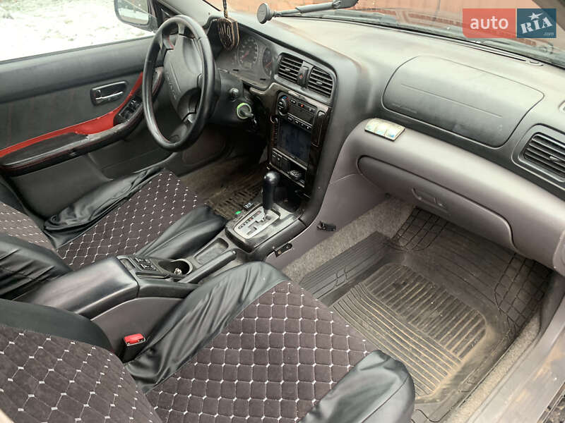 Седан Subaru Legacy 2003 в Нововолынске