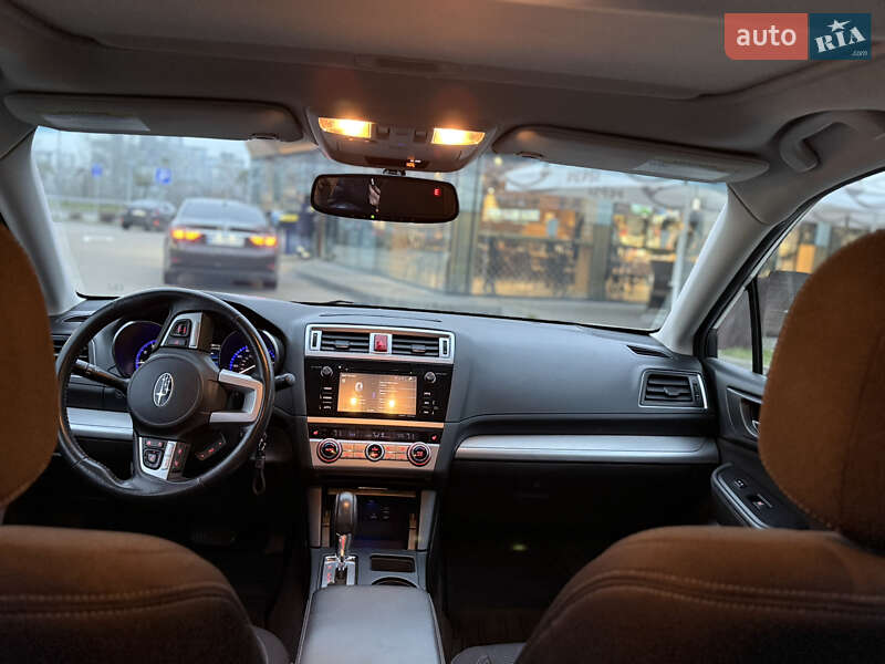 Седан Subaru Legacy 2015 в Києві