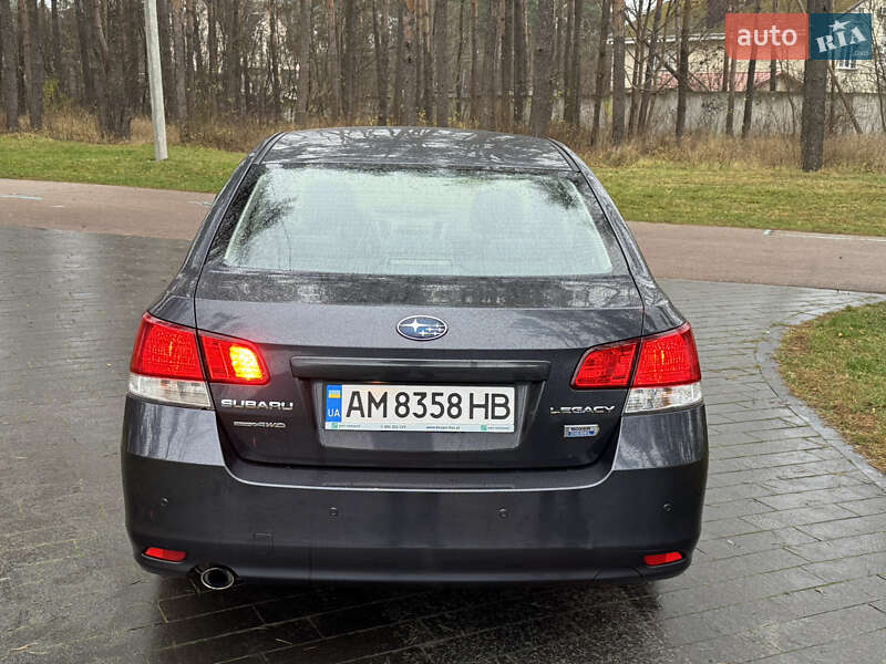Седан Subaru Legacy 2010 в Житомирі