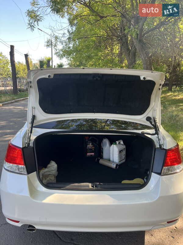 Седан Subaru Legacy 2009 в Кривом Роге