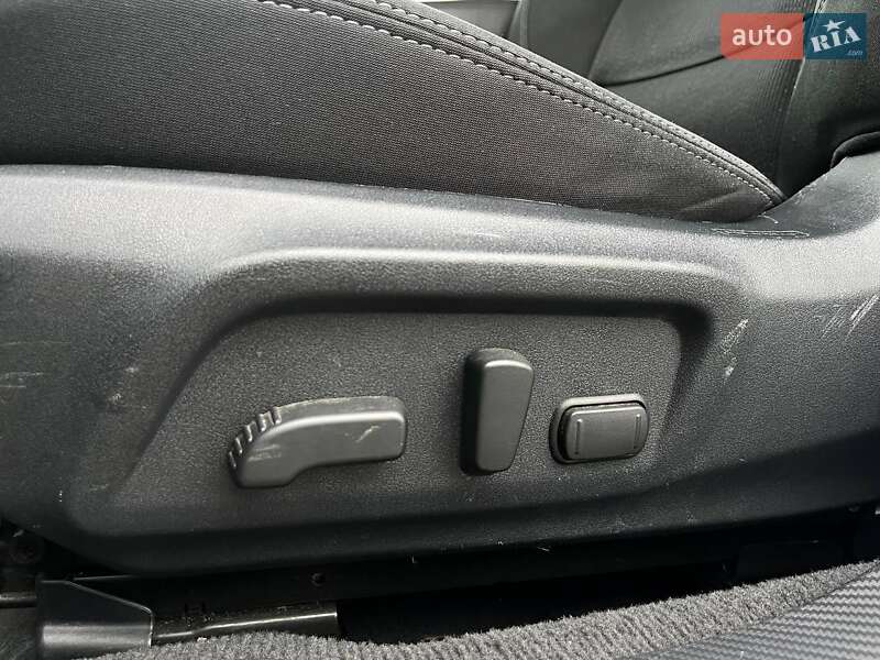 Седан Subaru Legacy 2018 в Киеве фото 17 Седан Subaru Legacy 2018 в Киеве