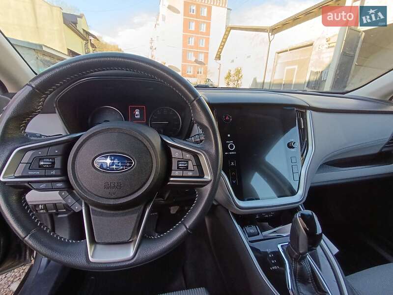 Седан Subaru Legacy 2020 в Залещиках
