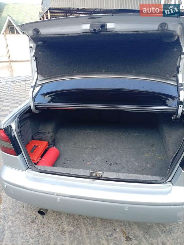 Седан Subaru Legacy 2002 в Ананьеве