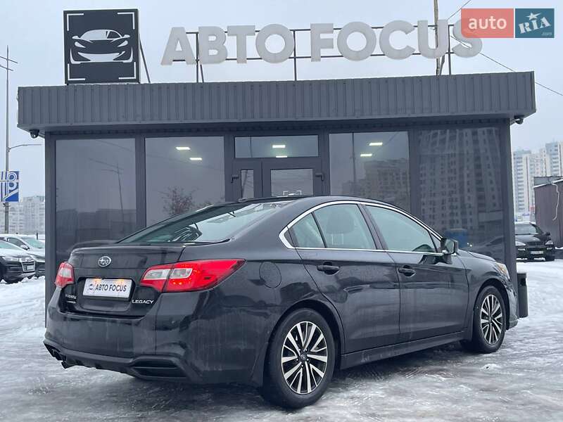 Седан Subaru Legacy 2019 в Киеве