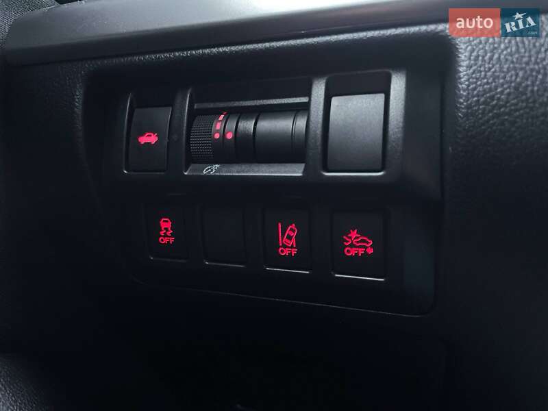 Седан Subaru Legacy 2019 в Киеве