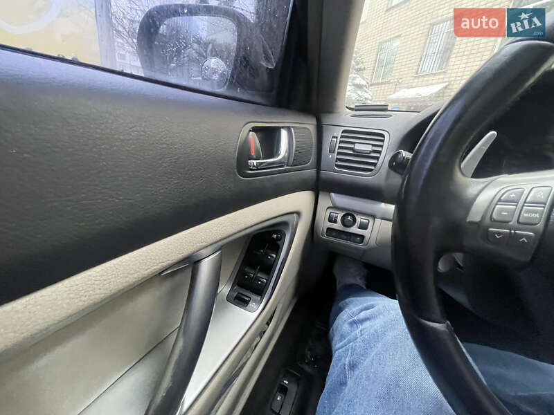 Седан Subaru Legacy 2008 в Киеве