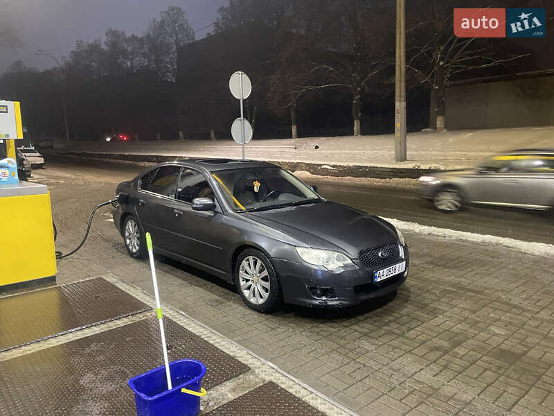 Седан Subaru Legacy 2008 в Киеве