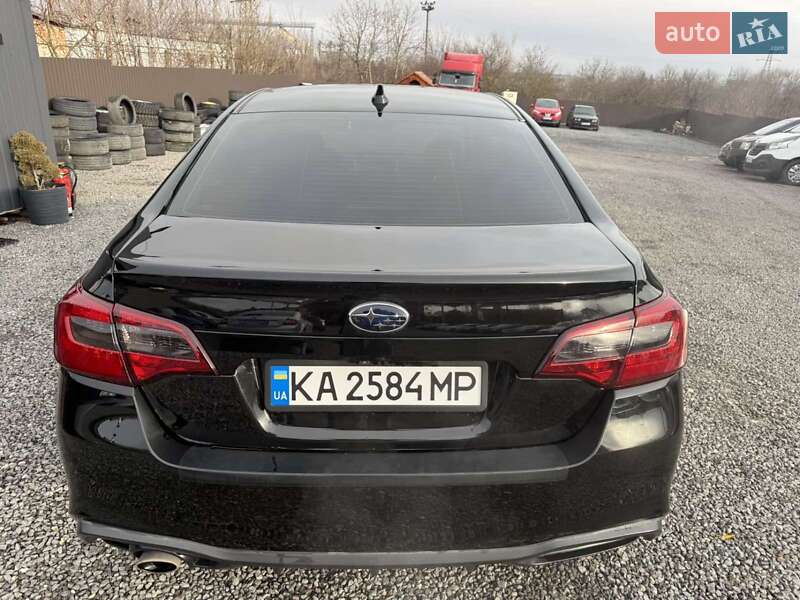 Седан Subaru Legacy 2017 в Кременце