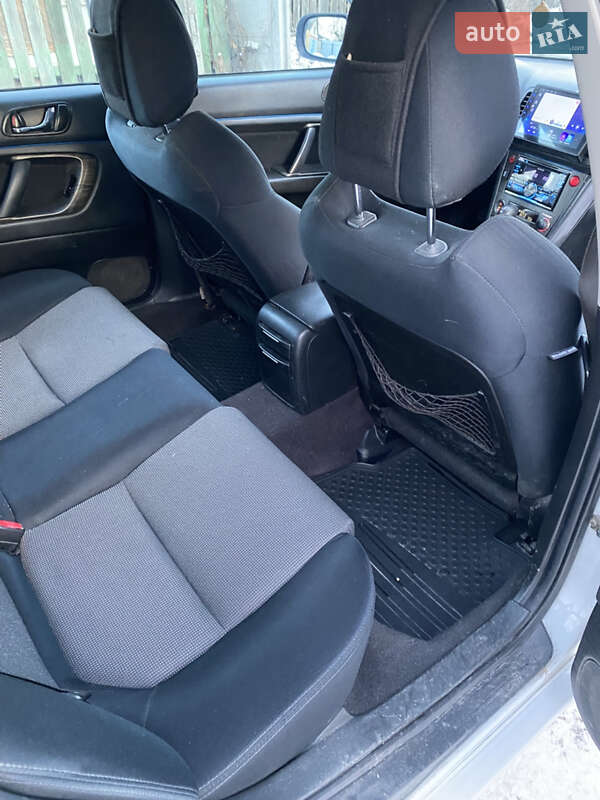 Седан Subaru Legacy 2006 в Кременчуге