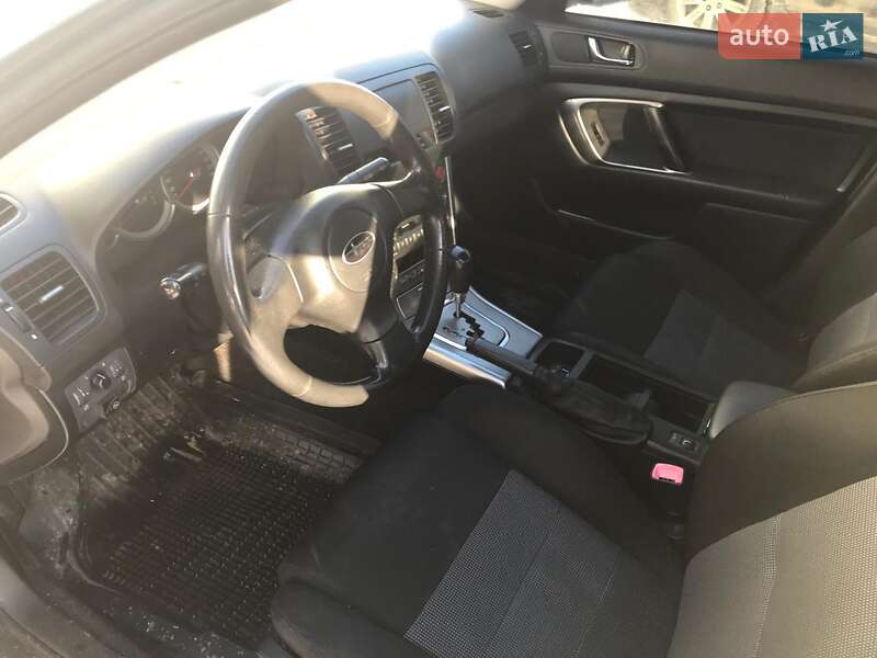 Седан Subaru Legacy 2005 в Ровно