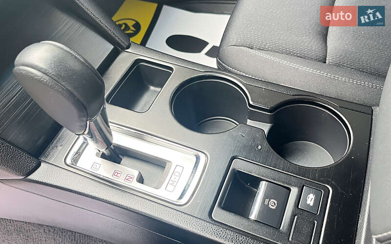 Седан Subaru Legacy 2019 в Стрые