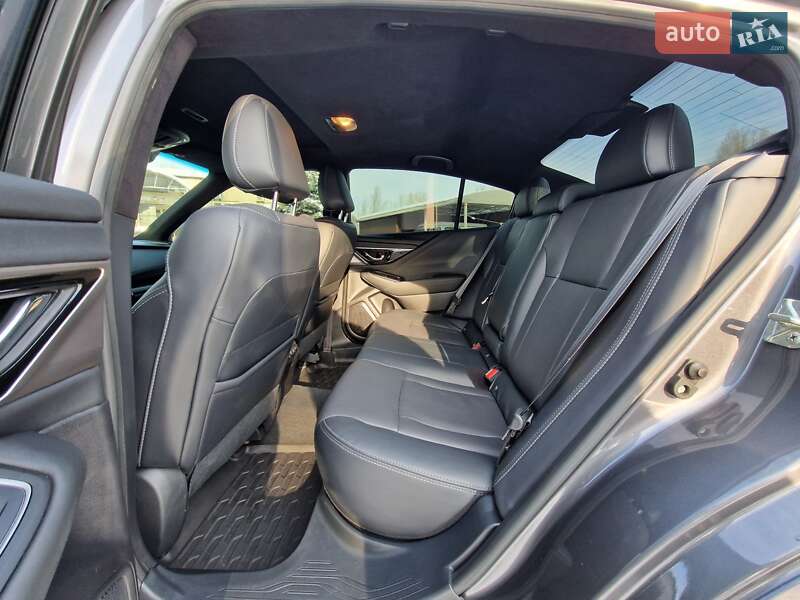 Седан Subaru Legacy 2020 в Днепре