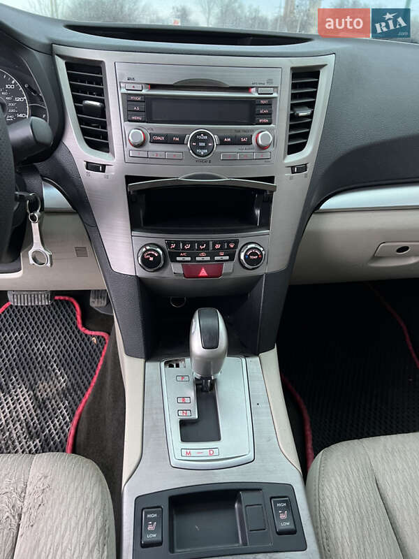 Седан Subaru Legacy 2011 в Новомосковске фото 11 Седан Subaru Legacy 2011 в Новомосковске