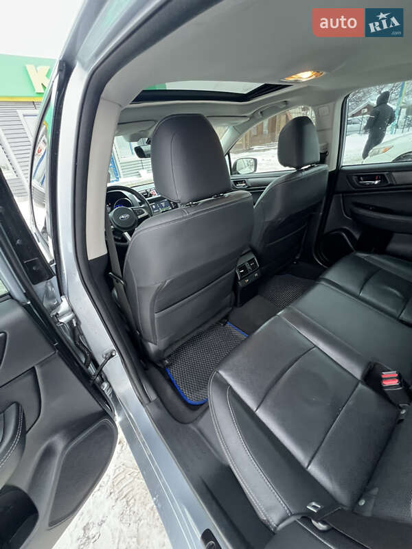Седан Subaru Legacy 2016 в Борисполе