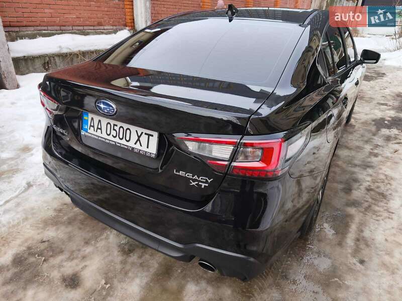 Седан Subaru Legacy 2022 в Киеве