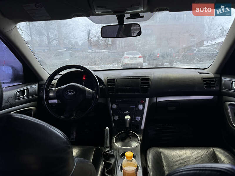 Седан Subaru Legacy 2006 в Киеве