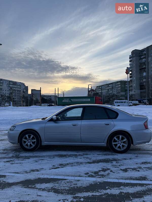 Седан Subaru Legacy 2005 в Сумах