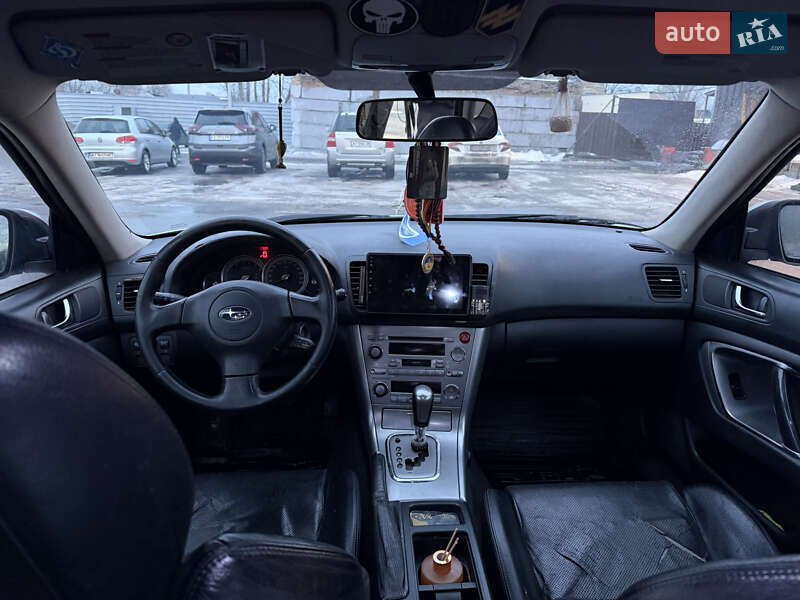 Седан Subaru Legacy 2004 в Ірпені