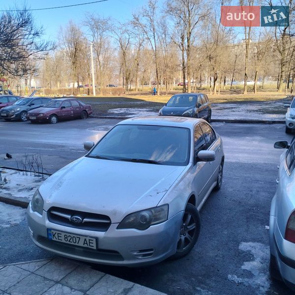 Седан Subaru Legacy 2005 в Дніпрі
