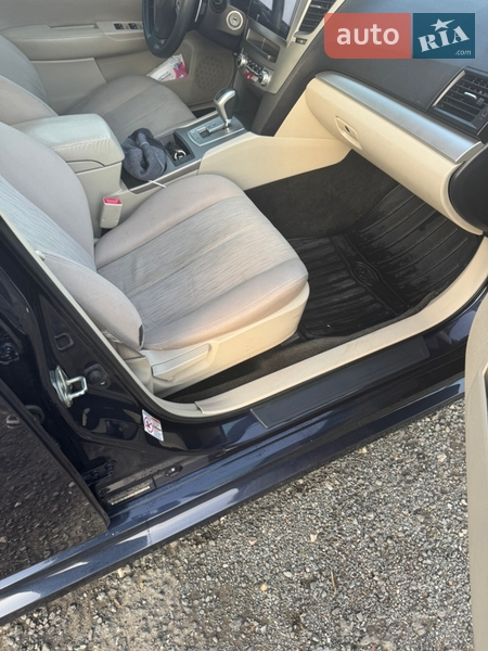 Седан Subaru Legacy 2012 в Тлумаче