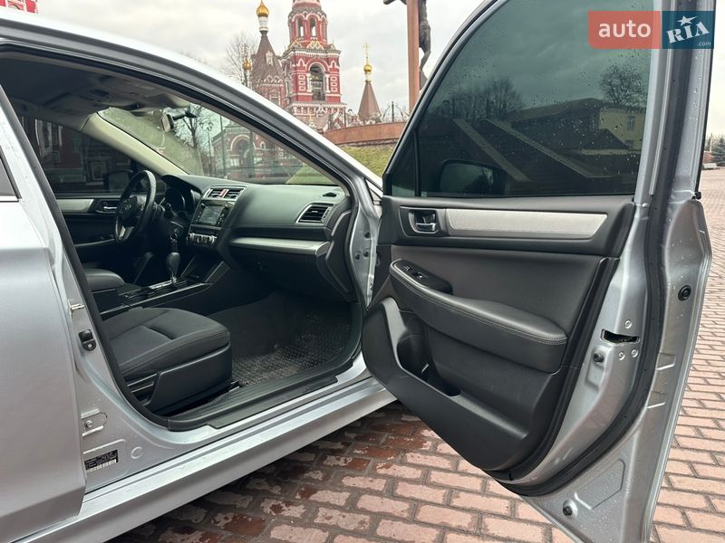 Седан Subaru Legacy 2016 в Днепре