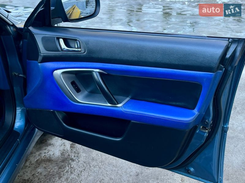 Седан Subaru Legacy 2004 в Хмельницькому