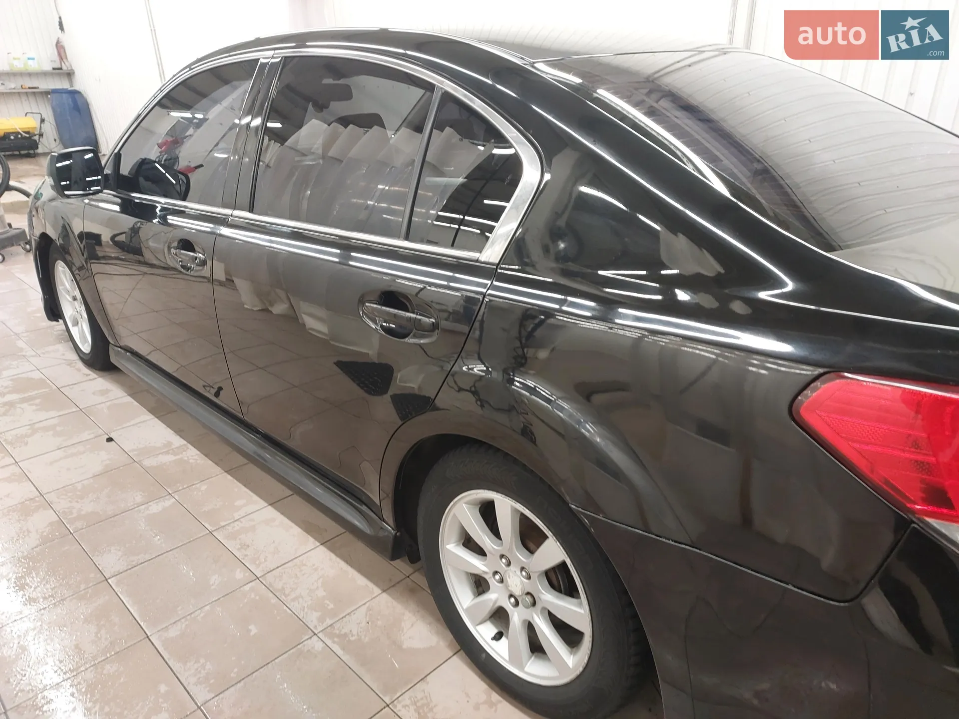 2010 Subaru Legacy - мініатюра 11