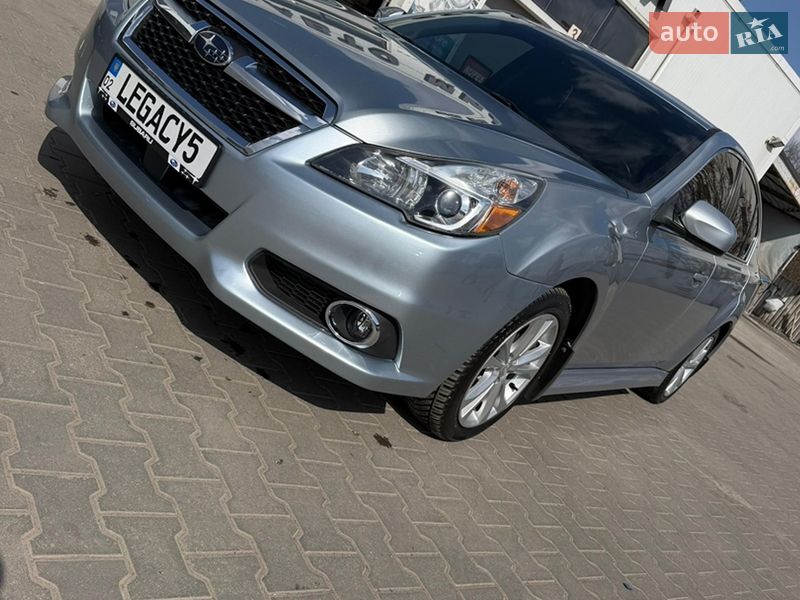 Subaru Legacy 2013