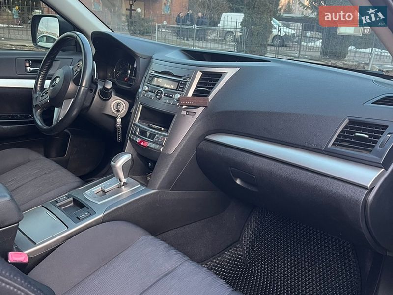 Универсал Subaru Legacy 2009 в Львове