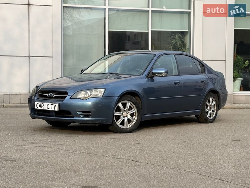 Седан Subaru Legacy 2004 в Киеве