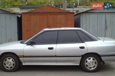 Седан Subaru Legacy 1993 в Киеве