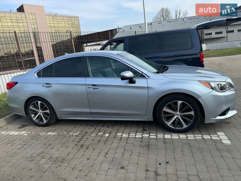 Седан Subaru Legacy 2016 в Києві