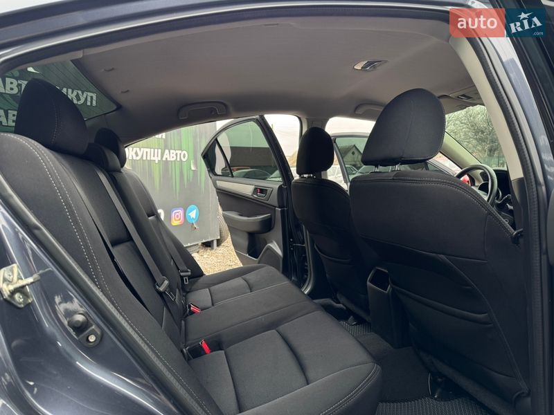 Седан Subaru Legacy 2016 в Харькове