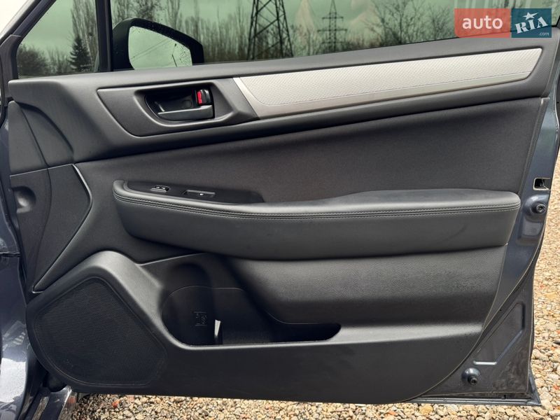 Седан Subaru Legacy 2016 в Харькове