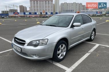 Седан Subaru Legacy 2004 в Киеве