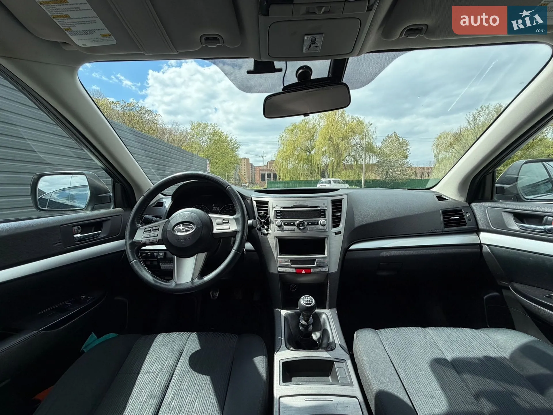 2010 Subaru Legacy - мініатюра 25