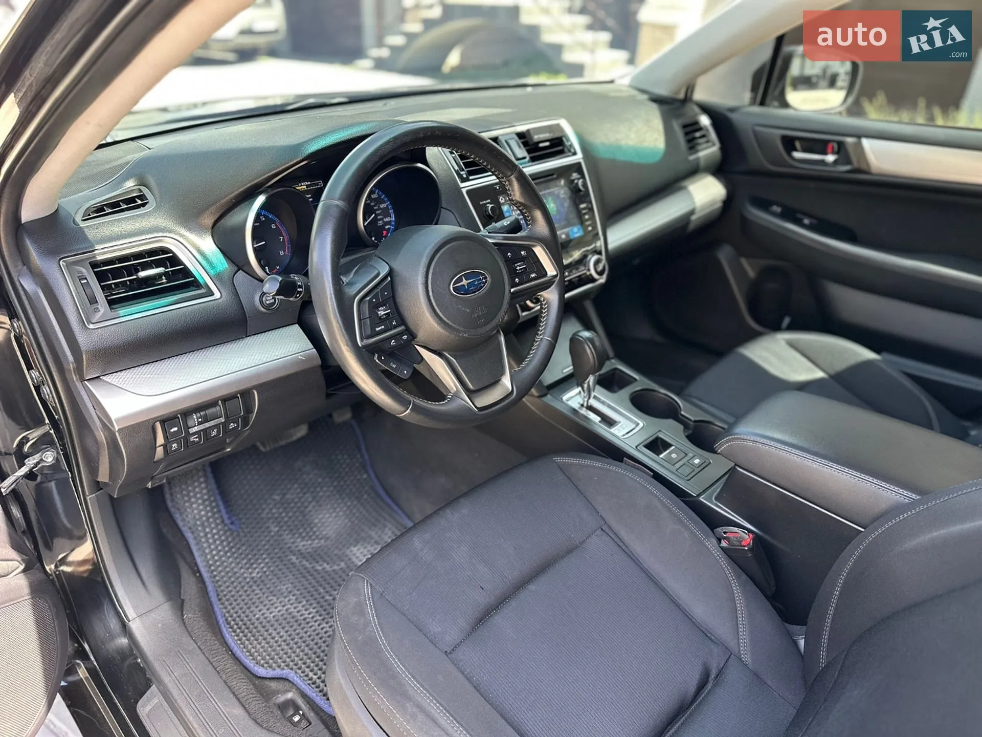 2017 Subaru Legacy - мініатюра 12