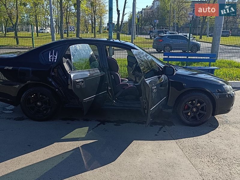 Седан Subaru Legacy 2003 в Харькове