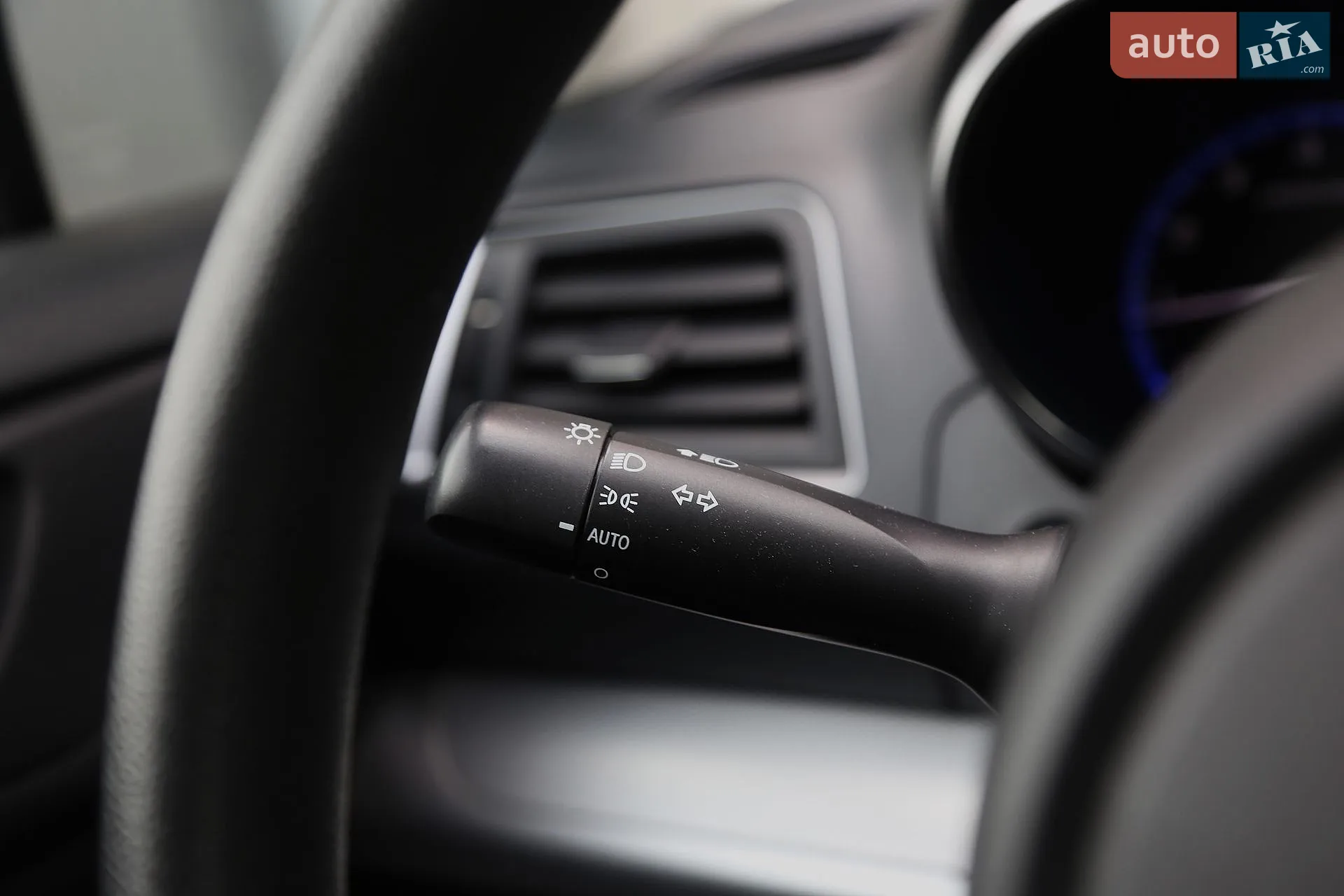 2018 Subaru Legacy - мініатюра 20