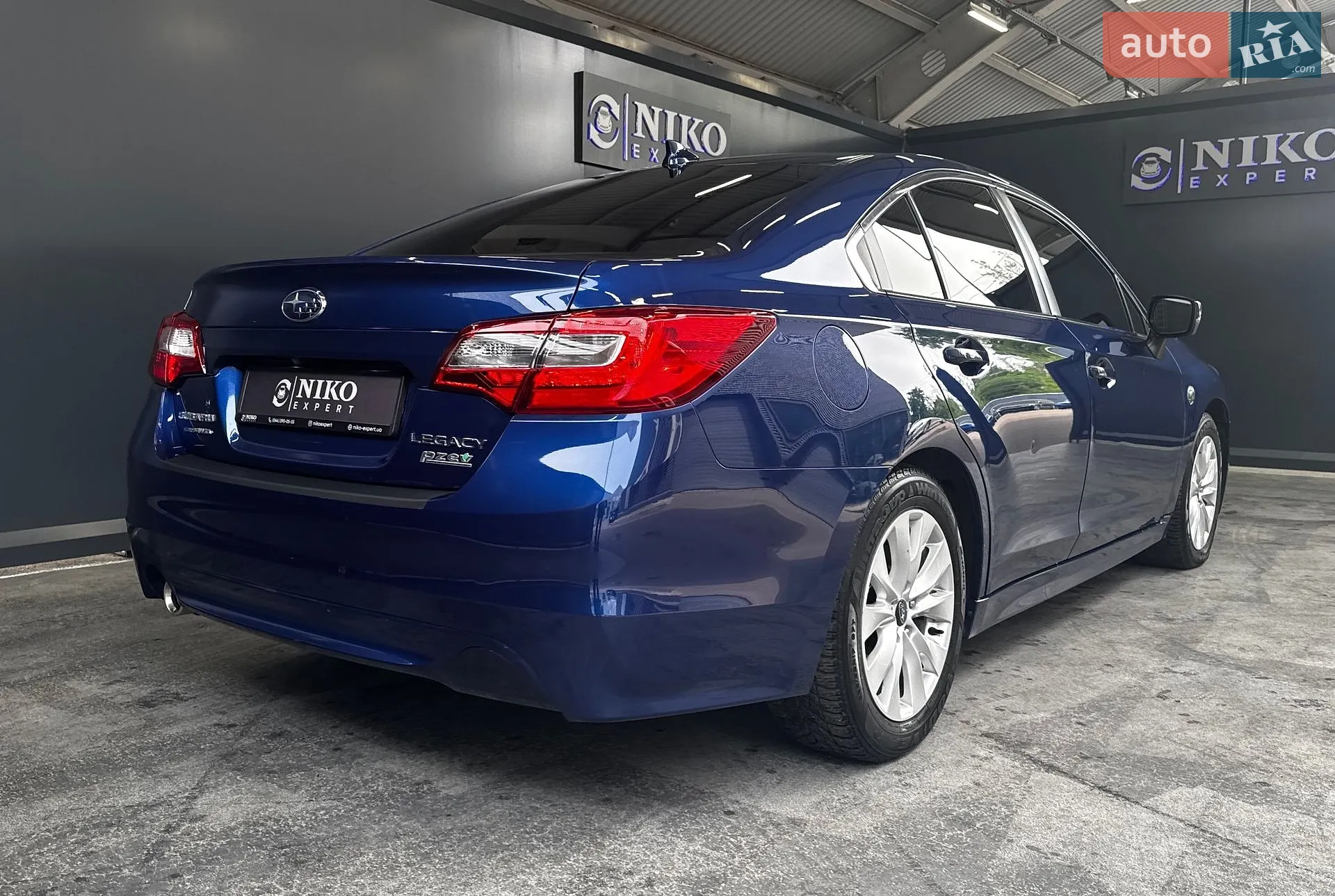 2016 Subaru Legacy - мініатюра 17
